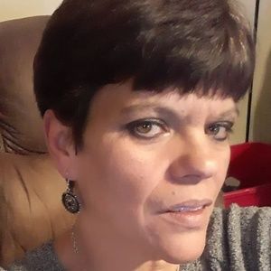 Meet your Posher, Edna allen